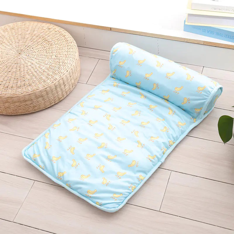 Cooling Dog Mat and Cat Bed for Travel and Outdoor Use
